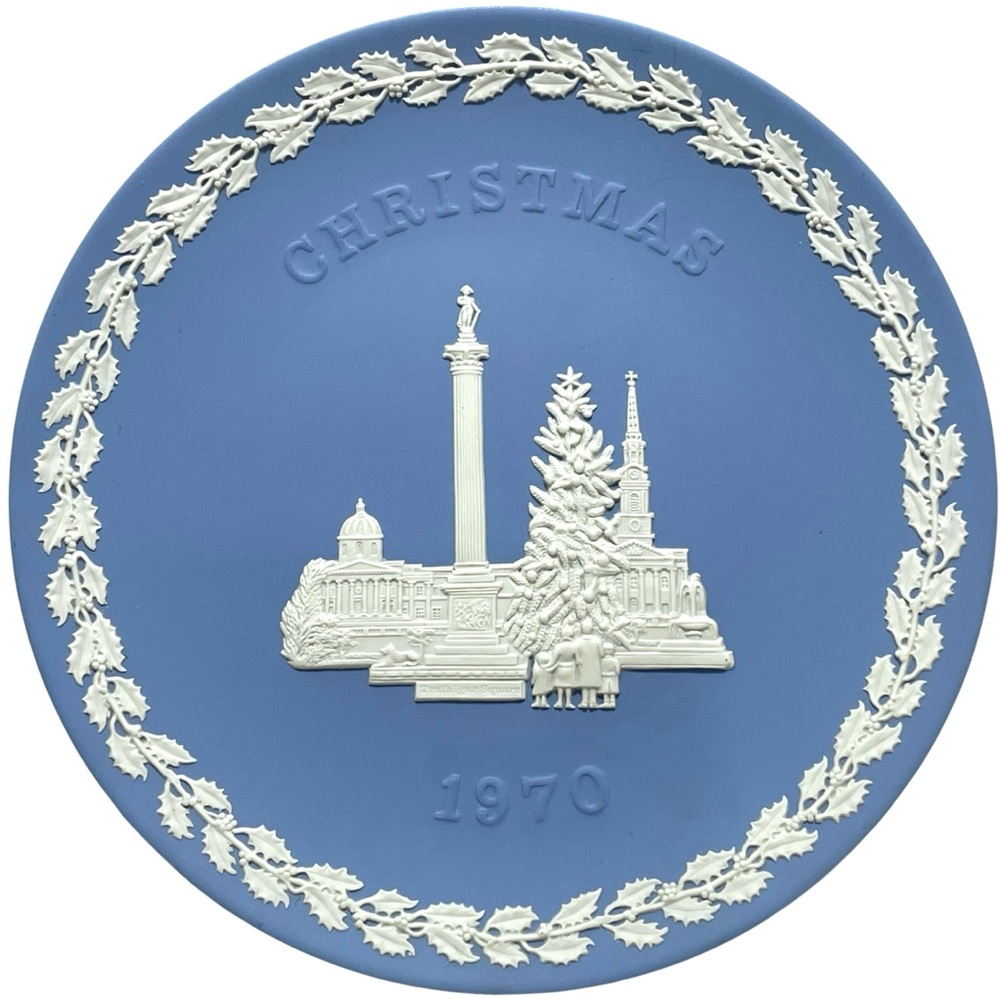 Vintage 1970s Wedgwood Jasperware Christmas 1970 Trafalgar Square Annual Plate